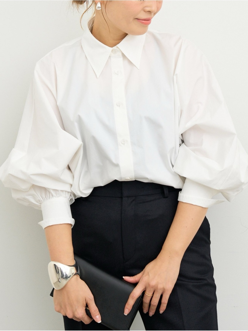 Zara White Puff-Sleeve Button-Down Shirt